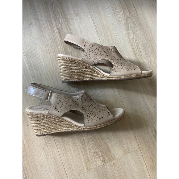 Clarks collection peep toe nude leather wedge size 10 - Picture 3 of 6